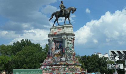 lee-monument-protests.jpg